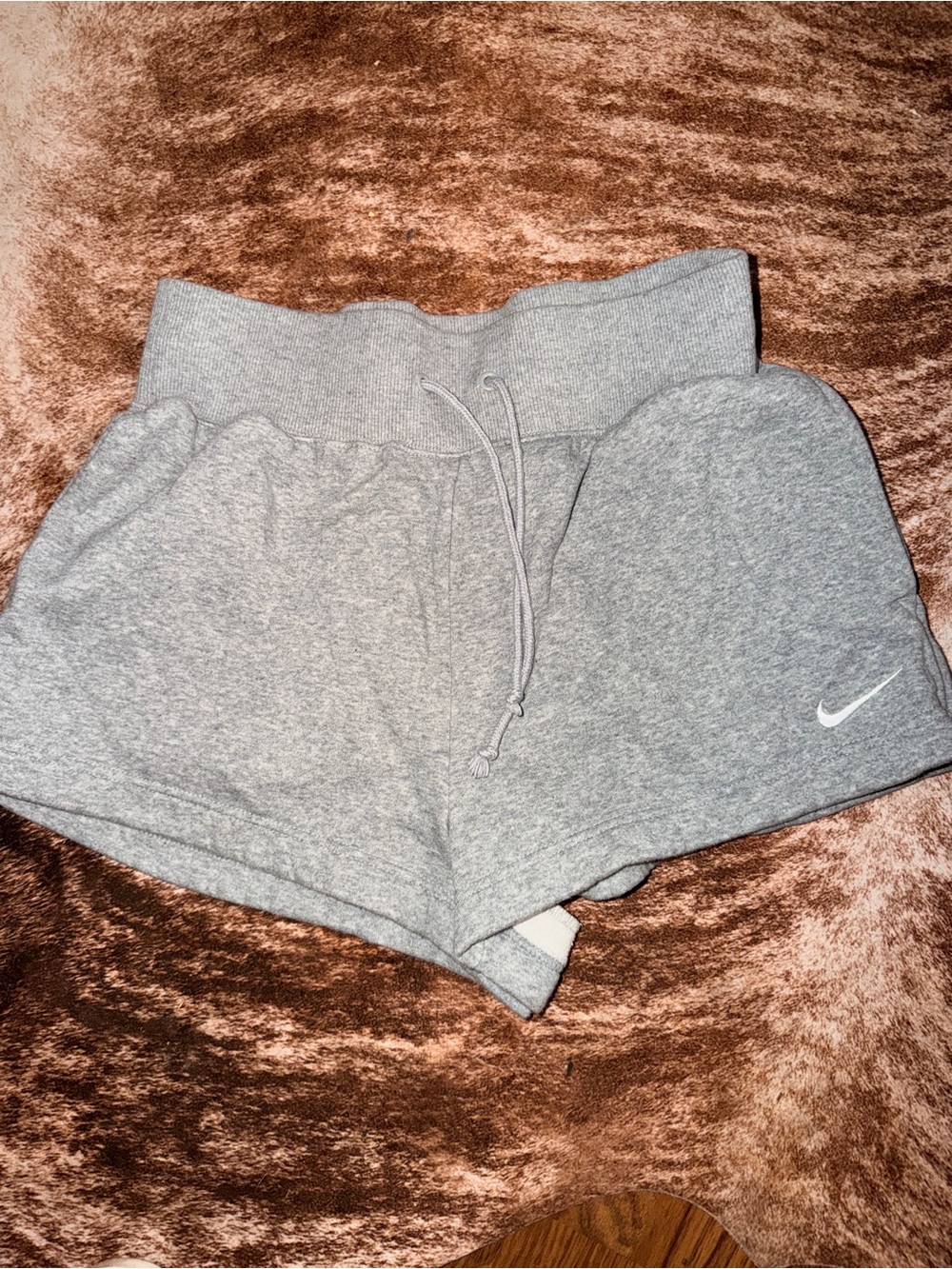 Nike Women's Light Gray Ribbed Waist Athletic Shorts